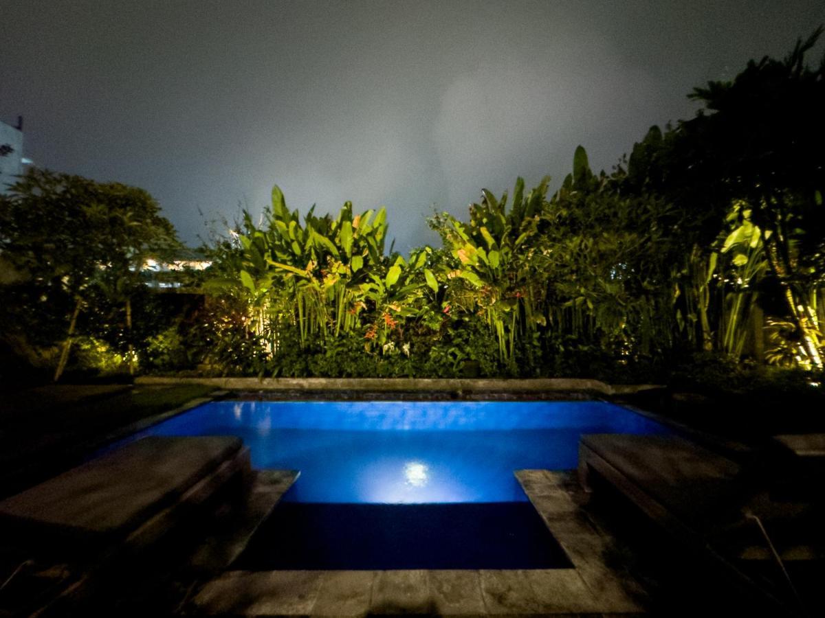 Gong Vanka Guest House Canggu Buitenkant foto