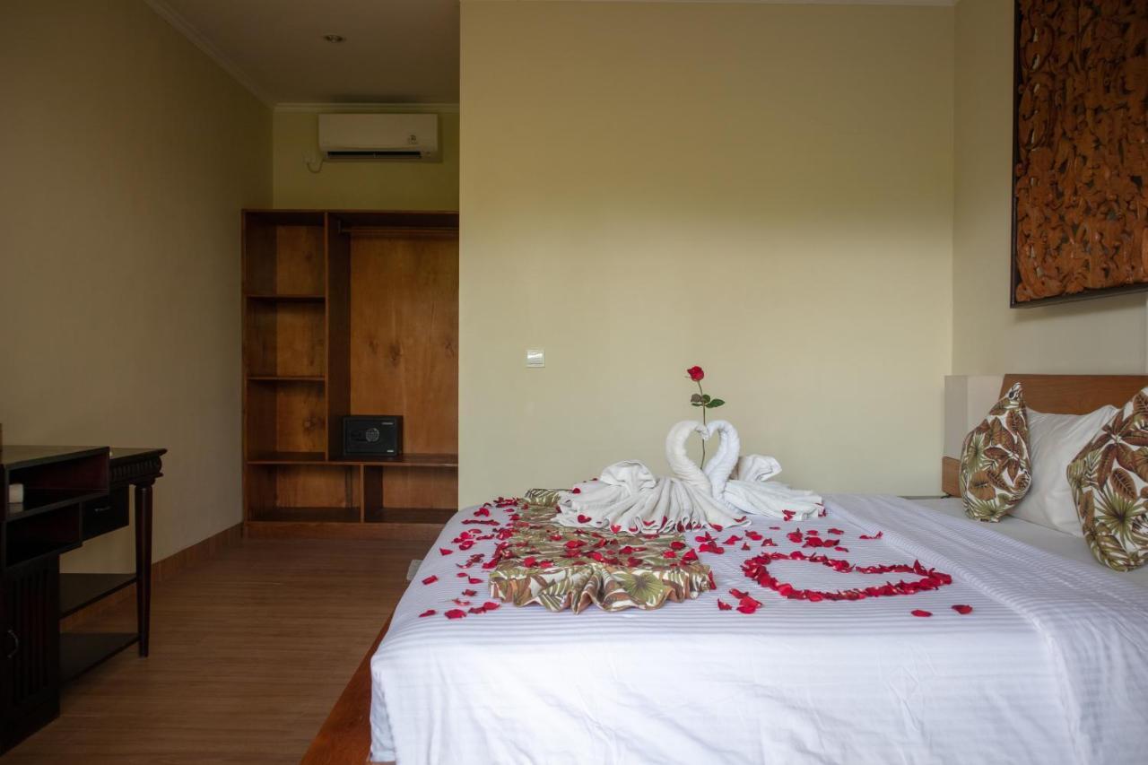 Gong Vanka Guest House Canggu Buitenkant foto
