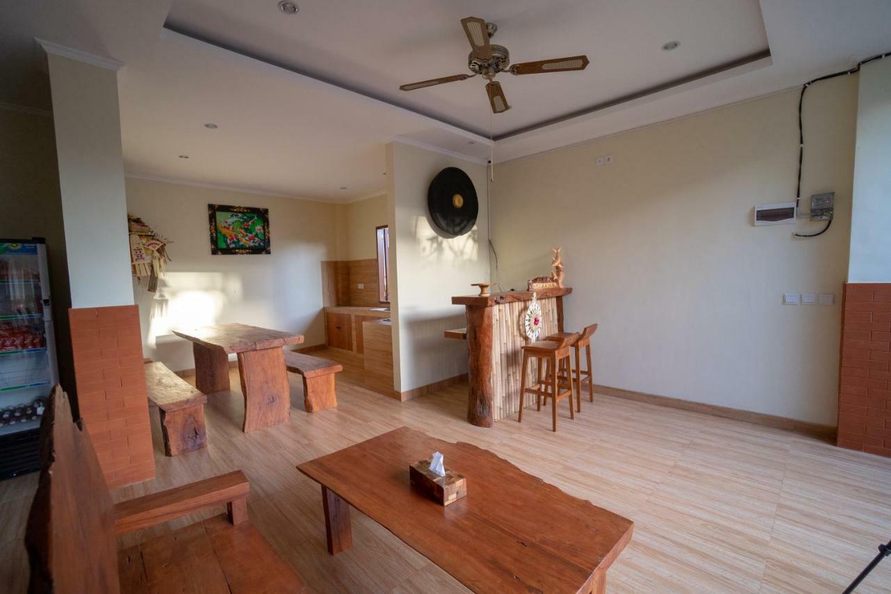 Gong Vanka Guest House Canggu Buitenkant foto