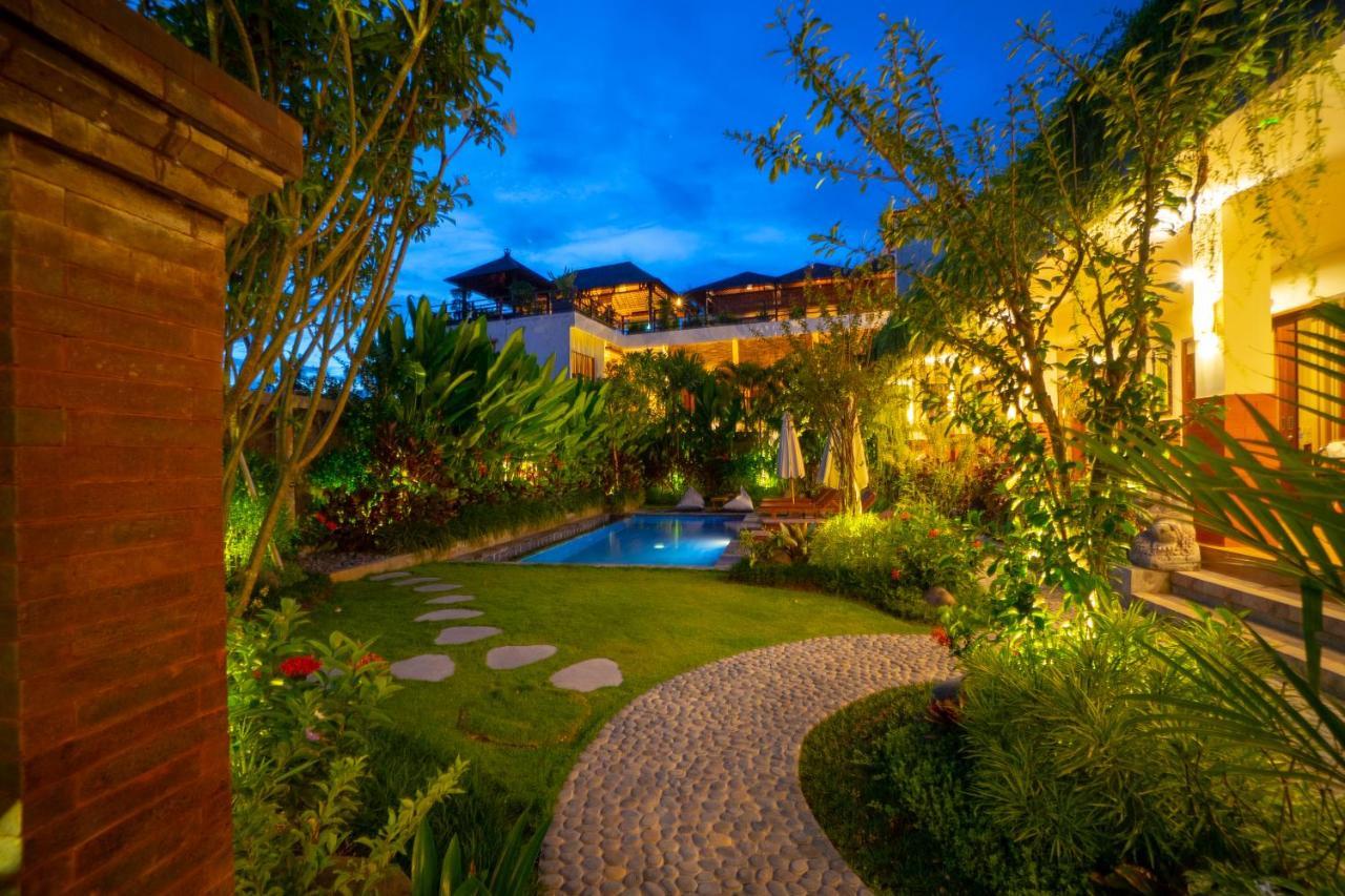 Gong Vanka Guest House Canggu Buitenkant foto