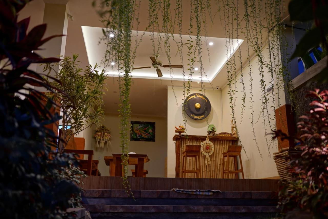 Gong Vanka Guest House Canggu Buitenkant foto